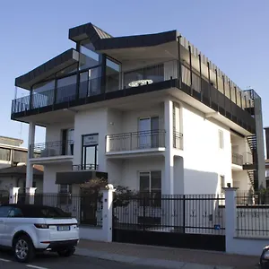 Luna Bianca Bed and breakfast